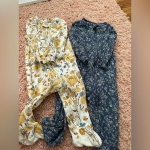 Carters little planet sleep and plays